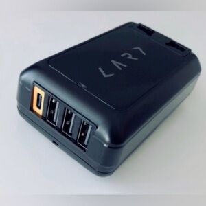 KableCARD7, is a multi-functional, all-in-one cable organizer and adapter kit